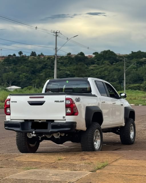 TOYOTA HILUX SRV - Imagem 3