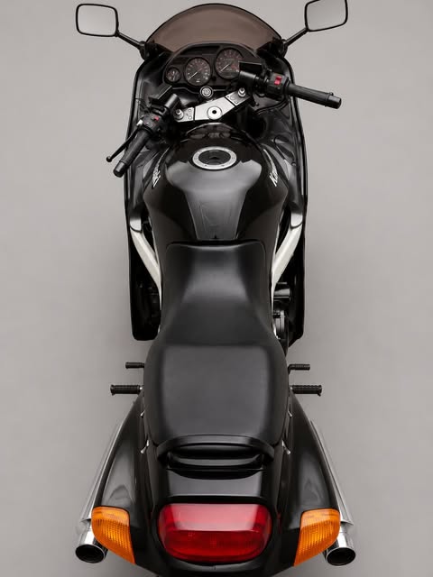 KAWASAKI NINJA ZX11 - Imagem 3