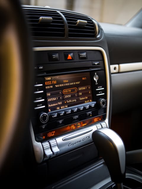 PORSCHE CAYENNE GTS - Imagem 15