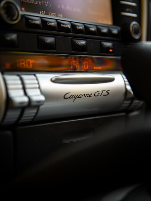 PORSCHE CAYENNE GTS - Imagem 16