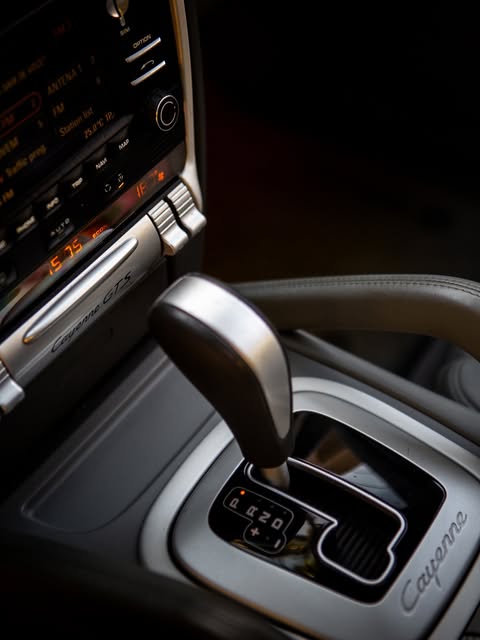 PORSCHE CAYENNE GTS - Imagem 18