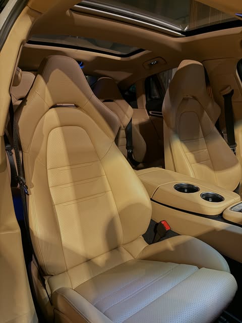 PORSCHE PANAMERA PLATINIUM EDITION 4 E-HYBRID - Imagem 12