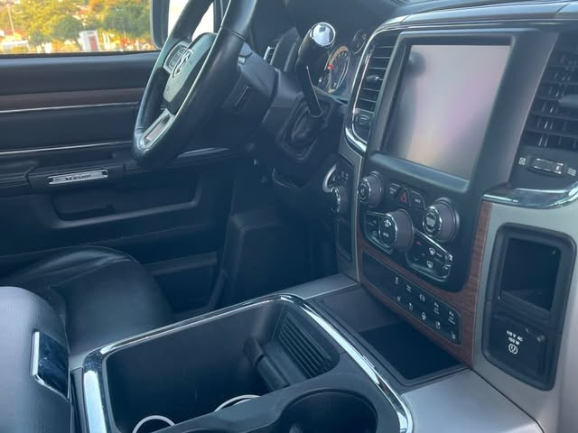 RAM 2500 LARAMIE - Imagem 11