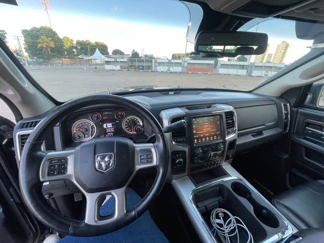 RAM 2500 LARAMIE - Imagem 12