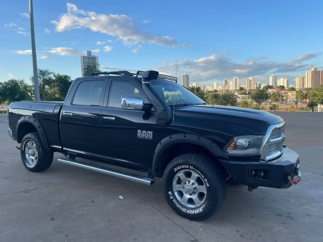 RAM 2500 LARAMIE - Imagem 3