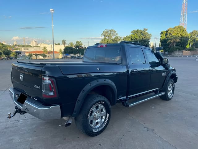 RAM 2500 LARAMIE - Imagem 6