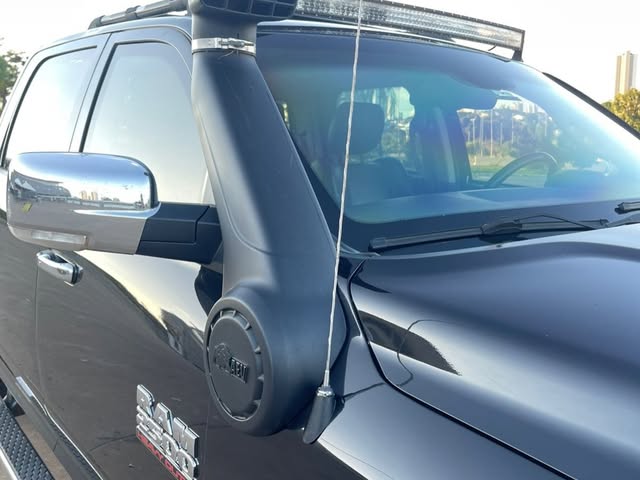RAM 2500 LARAMIE - Imagem 9
