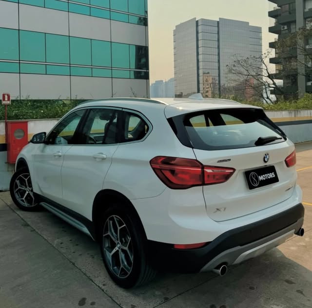 BMW X1 SDRIVE 20I - Imagem 6
