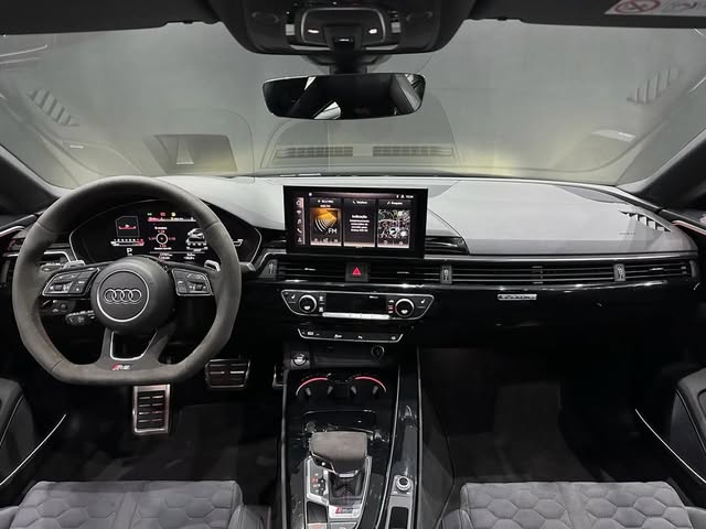 AUDI RS5 COMPETITION PLUS - Imagem 6