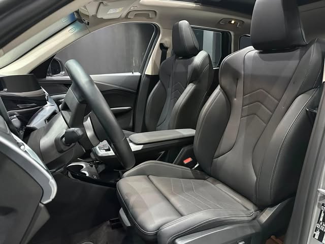 BMW X1 SDRIVE20I X-LINE - Imagem 9