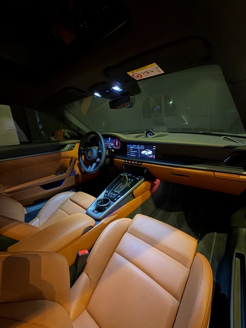 PORSCHE 911 CARRERA - Imagem 15