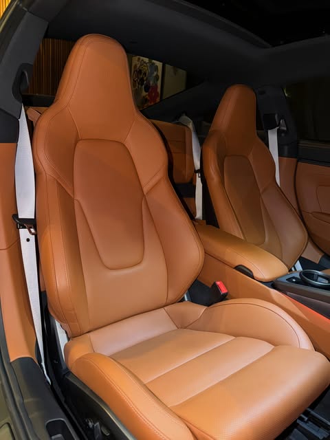 PORSCHE 911 CARRERA - Imagem 8