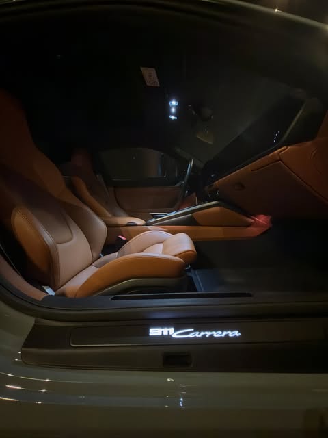 PORSCHE 911 CARRERA - Imagem 10