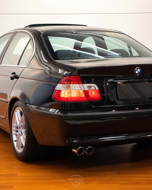 BMW 330I - Imagem 4