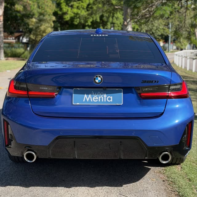 BMW 320I M-SPORT - Imagem 5