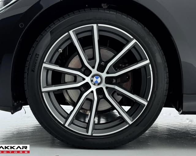 BMW 320I SPORT GP - Imagem 5