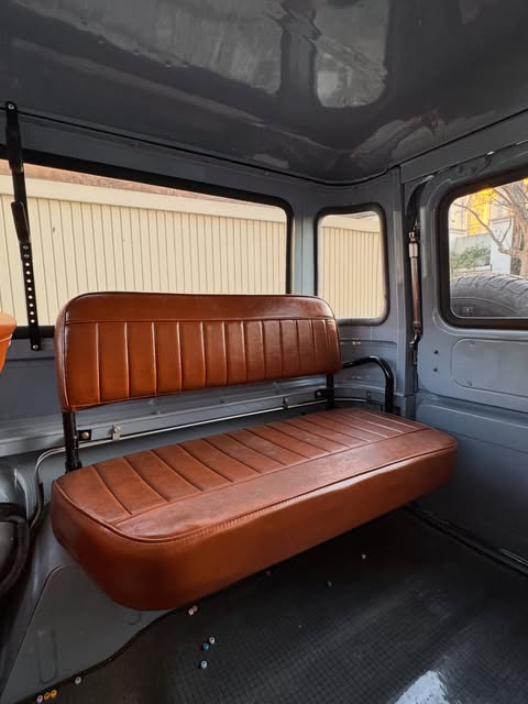 TOYOTA LAND CRUISER FJ40 - Imagem 7