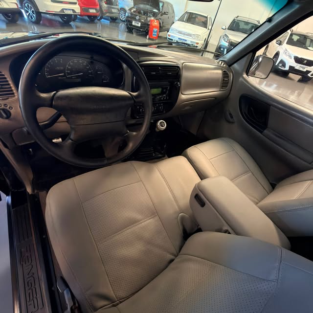 FORD RANGER XL - Imagem 13