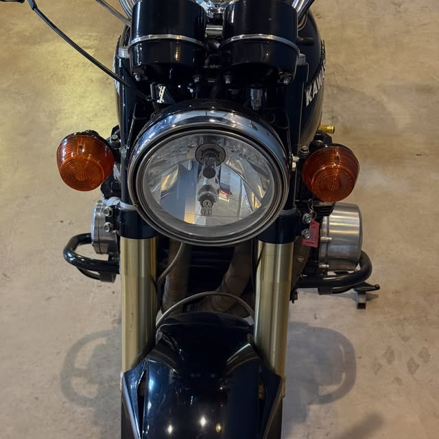 KAWASAKI KZ 1000 - Imagem 6