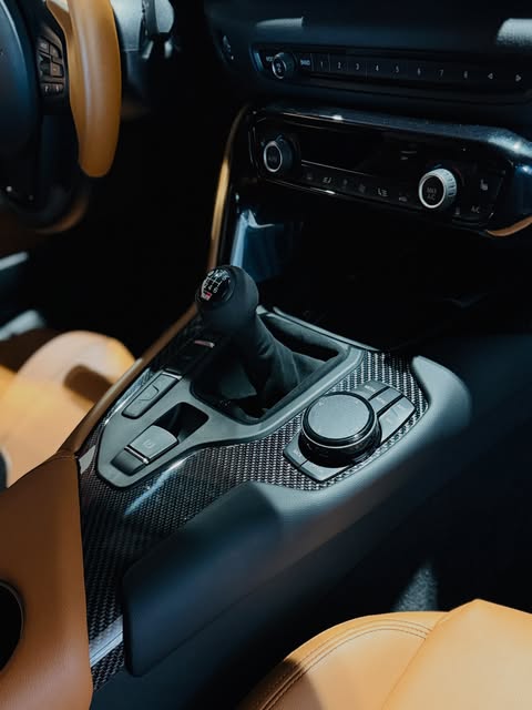 TOYOTA SUPRA - Imagem 12