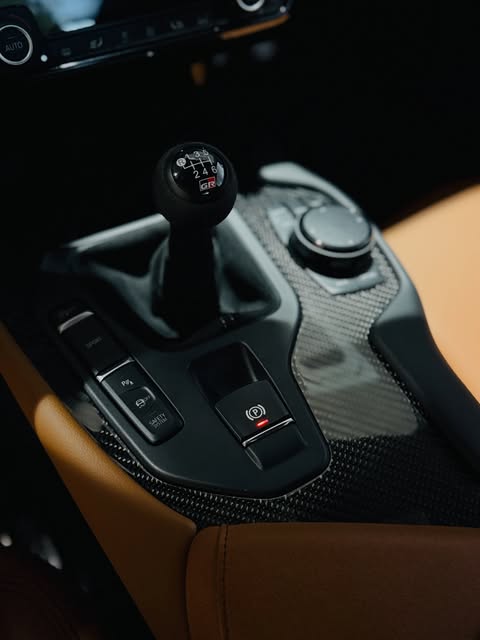 TOYOTA SUPRA - Imagem 8
