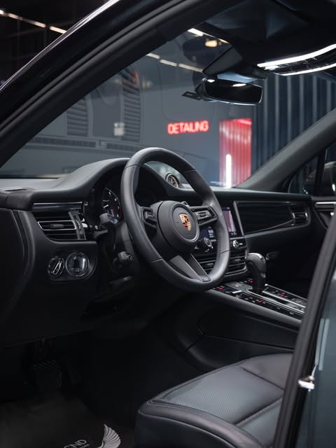 PORSCHE MACAN T - Imagem 2