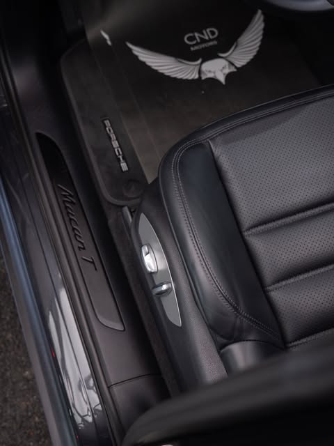 PORSCHE MACAN T - Imagem 18