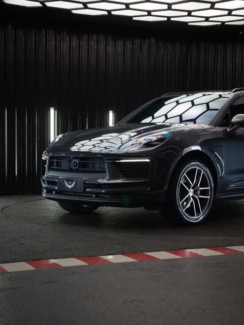 PORSCHE MACAN T - Imagem 3