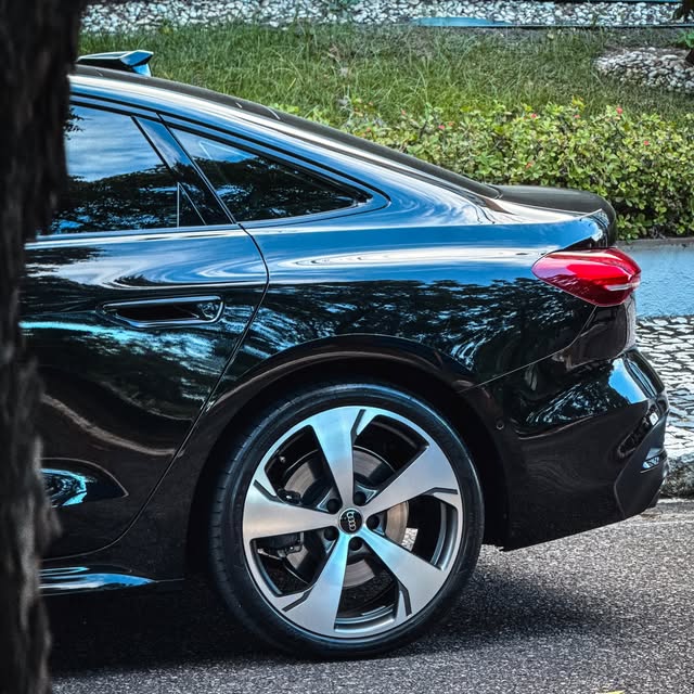 AUDI A5 PERFORMANCE S EDITION - Imagem 2