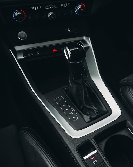 AUDI Q3 BLACK EDITION - Imagem 6