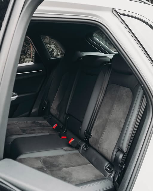 AUDI Q3 BLACK EDITION - Imagem 8