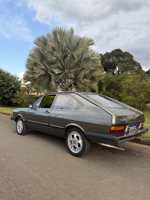 VOLKSWAGEN PASSAT LS VILLAGE - Imagem 3