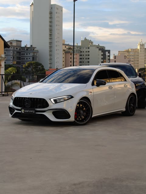 MERCEDES-BENZ A45 S AMG 4MATIC+ - Imagem 1