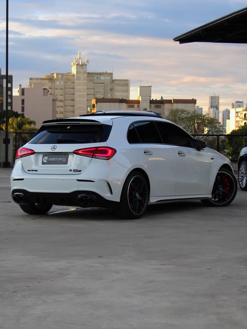 MERCEDES-BENZ A45 S AMG 4MATIC+ - Imagem 3