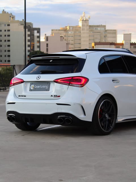 MERCEDES-BENZ A45 S AMG 4MATIC+ - Imagem 9
