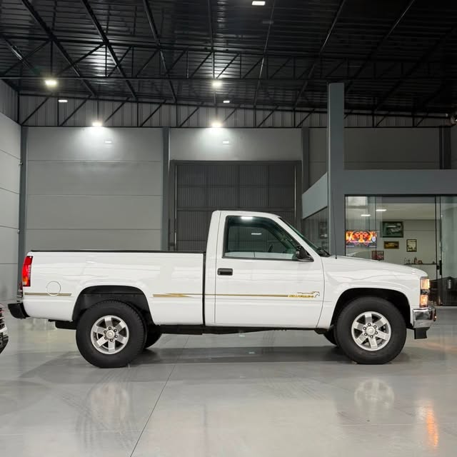 CHEVROLET SILVERADO - Imagem 2
