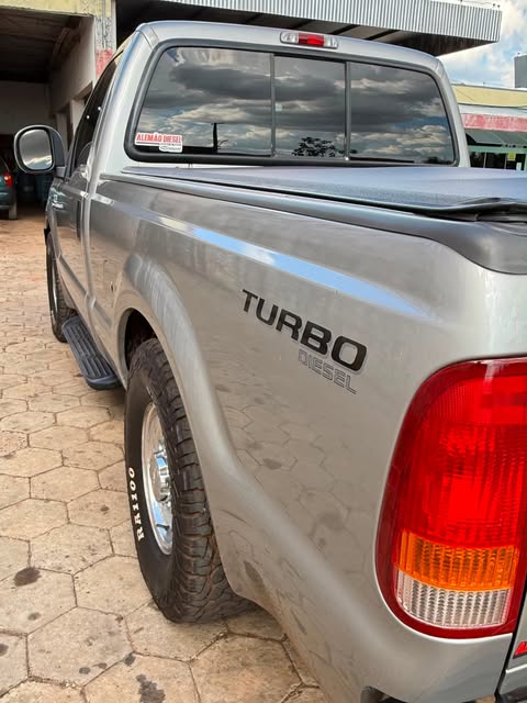 FORD F-250 XLT-L - Imagem 7