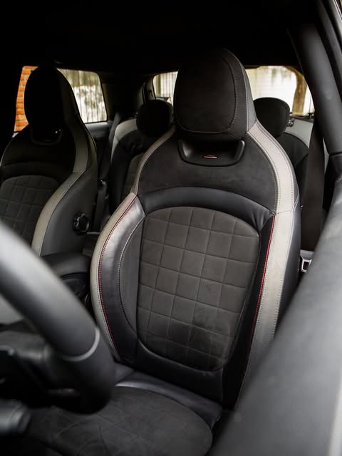 MINI JOHN COOPER WORKS - Imagem 13