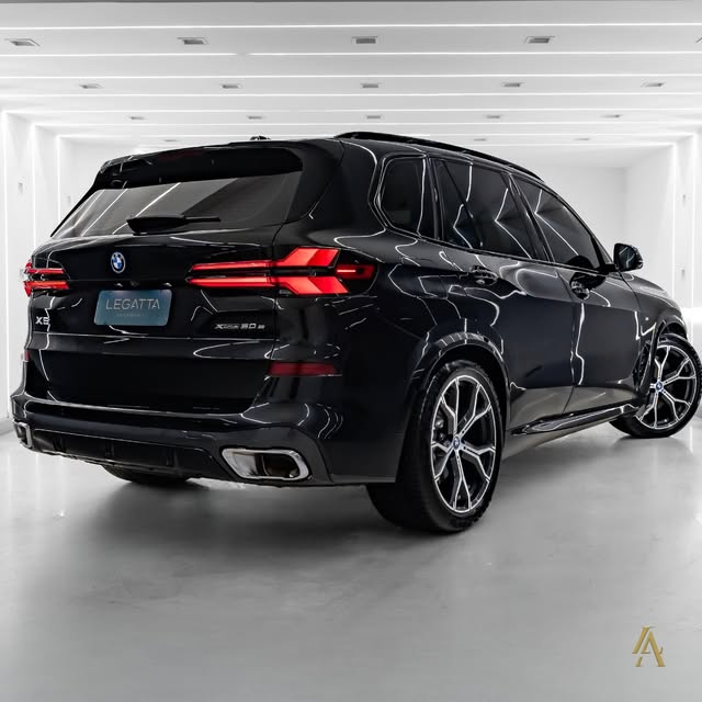 BMW X5 50E M SPORT - Imagem 2