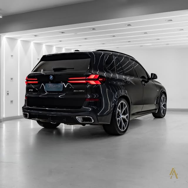 BMW X5 50E M SPORT - Imagem 4