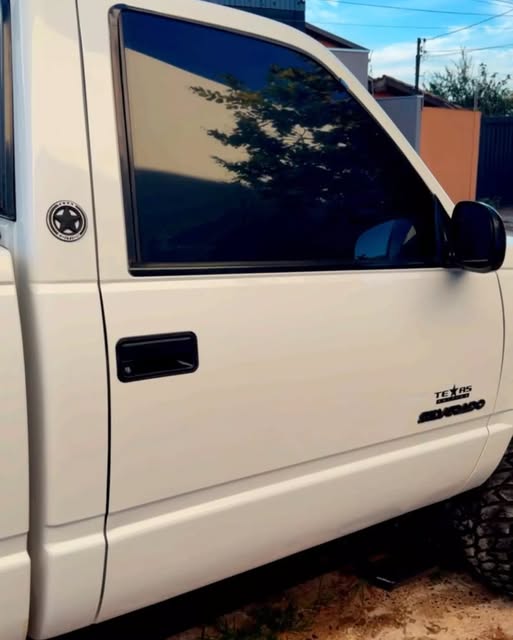 CHEVROLET SILVERADO - Imagem 18