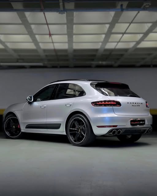 PORSCHE MACAN GTS - Imagem 2