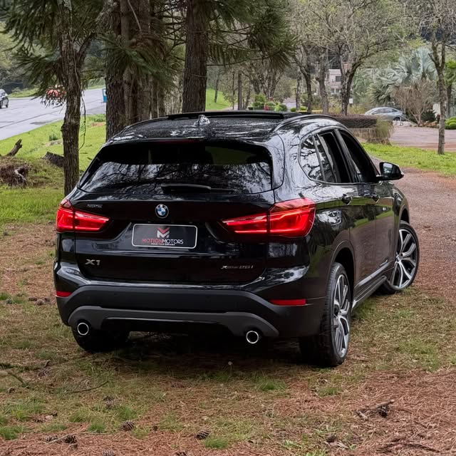 BMW X1 XDRIVE 25I SPORT - Imagem 5