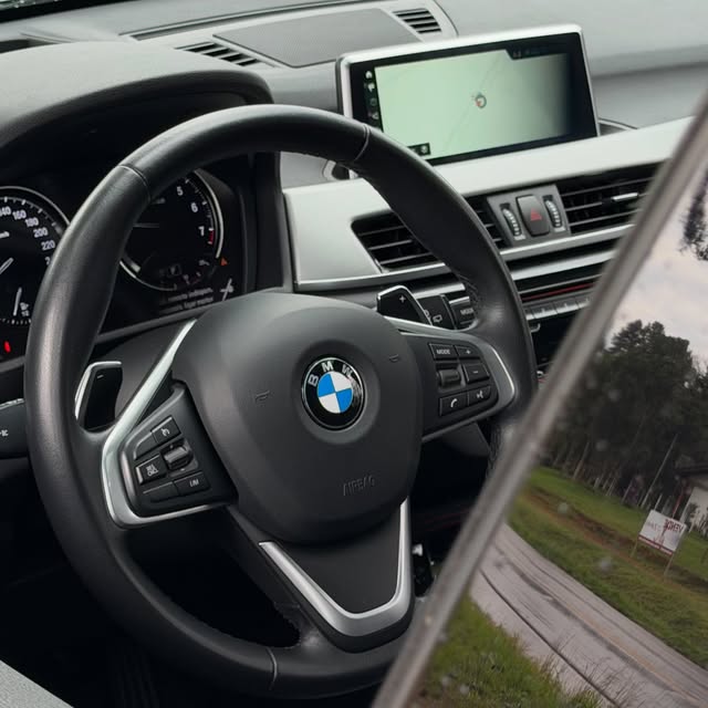 BMW X1 XDRIVE 25I SPORT - Imagem 6
