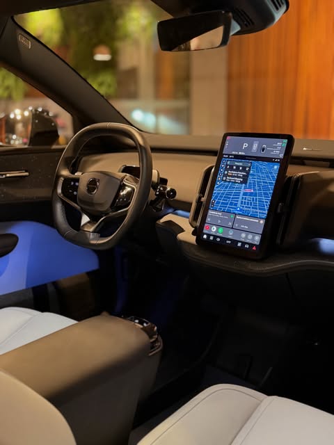 VOLVO EX30 - Imagem 15