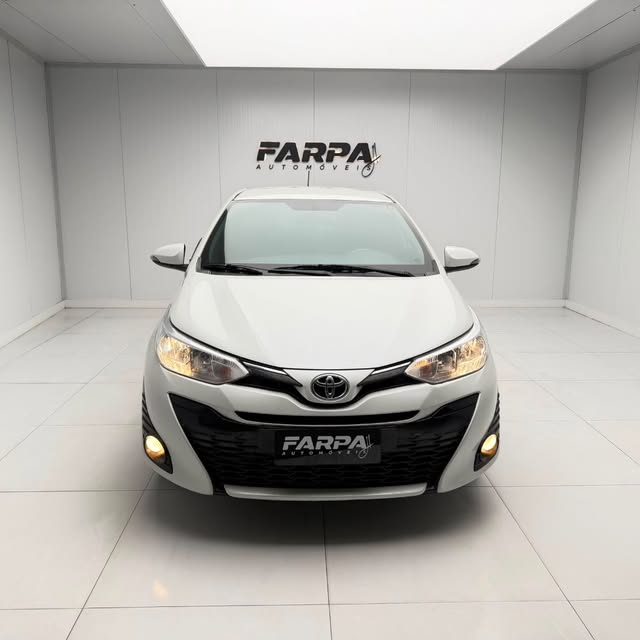 TOYOTA YARIS XS - Imagem 2