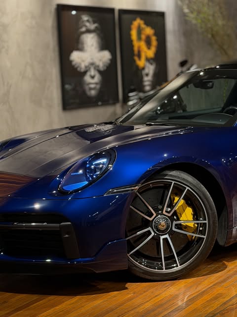 PORSCHE 911 TURBO S - Imagem 5