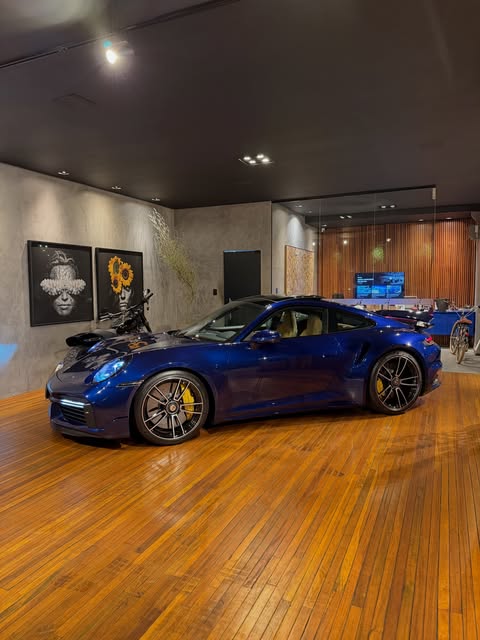 PORSCHE 911 TURBO S - Imagem 10