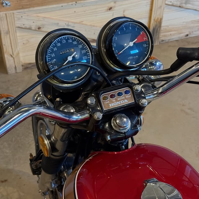 HONDA CB 750 FOUR - Imagem 7