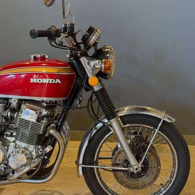 HONDA CB 750 FOUR - Imagem 10
